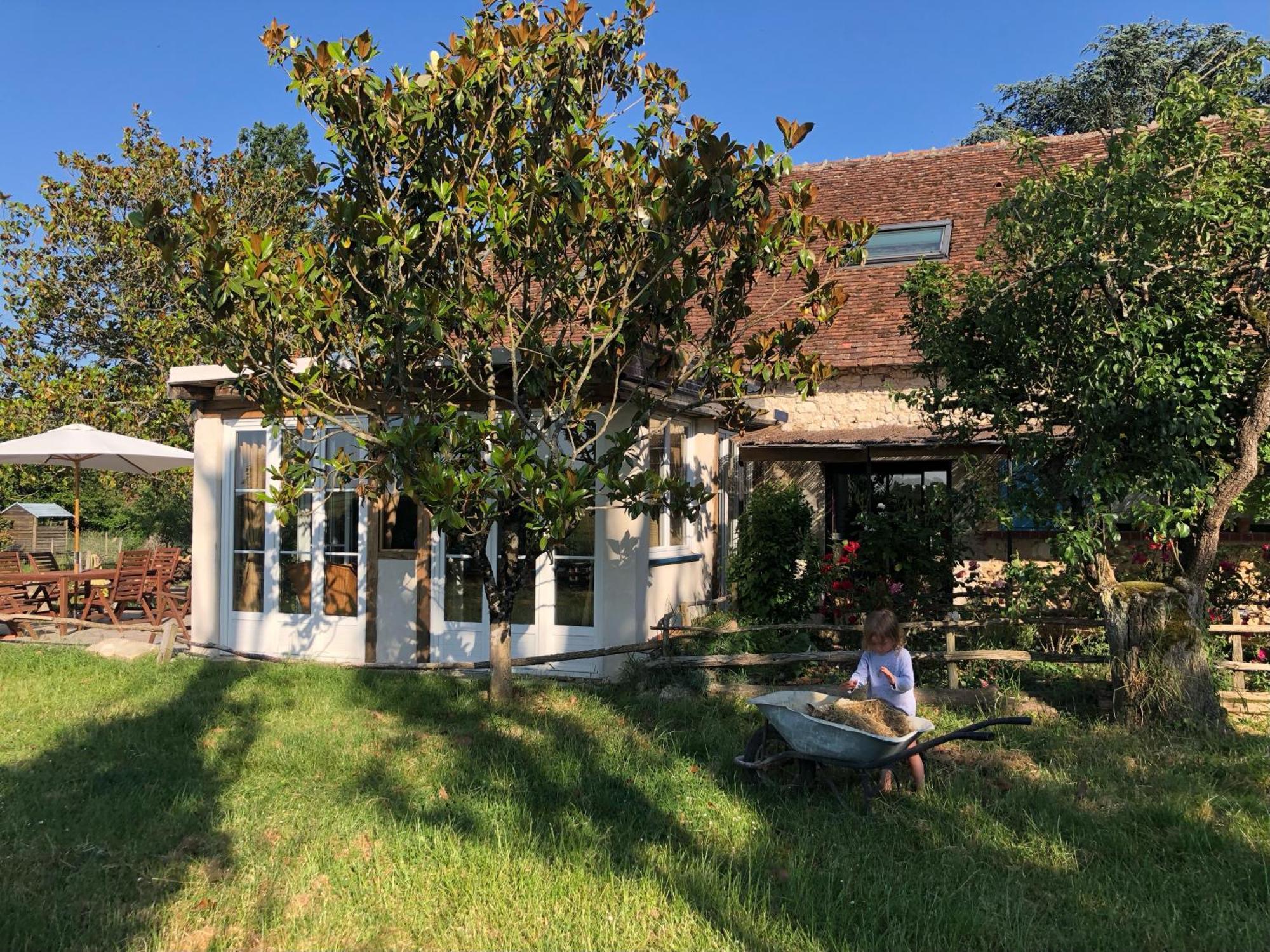Chambre D'Hotes Chez Gustave & Compagnie Choussy Exterior photo